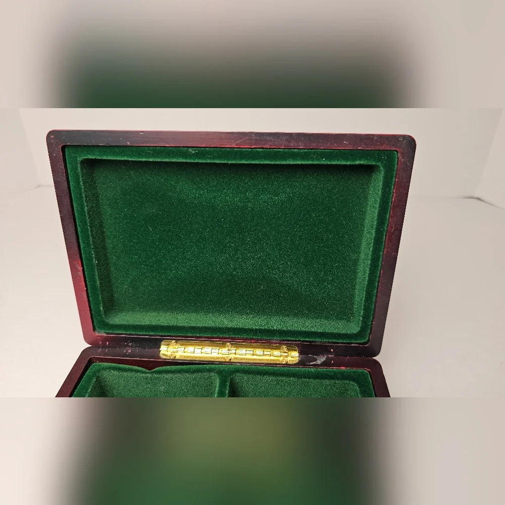 🌹🌹⭐️ Rose Decor Jewelry Box ⭐️🌹🥀